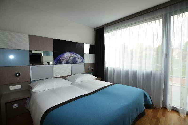 Discovery Hotel 3* Superior Crissier Zewnętrze zdjęcie